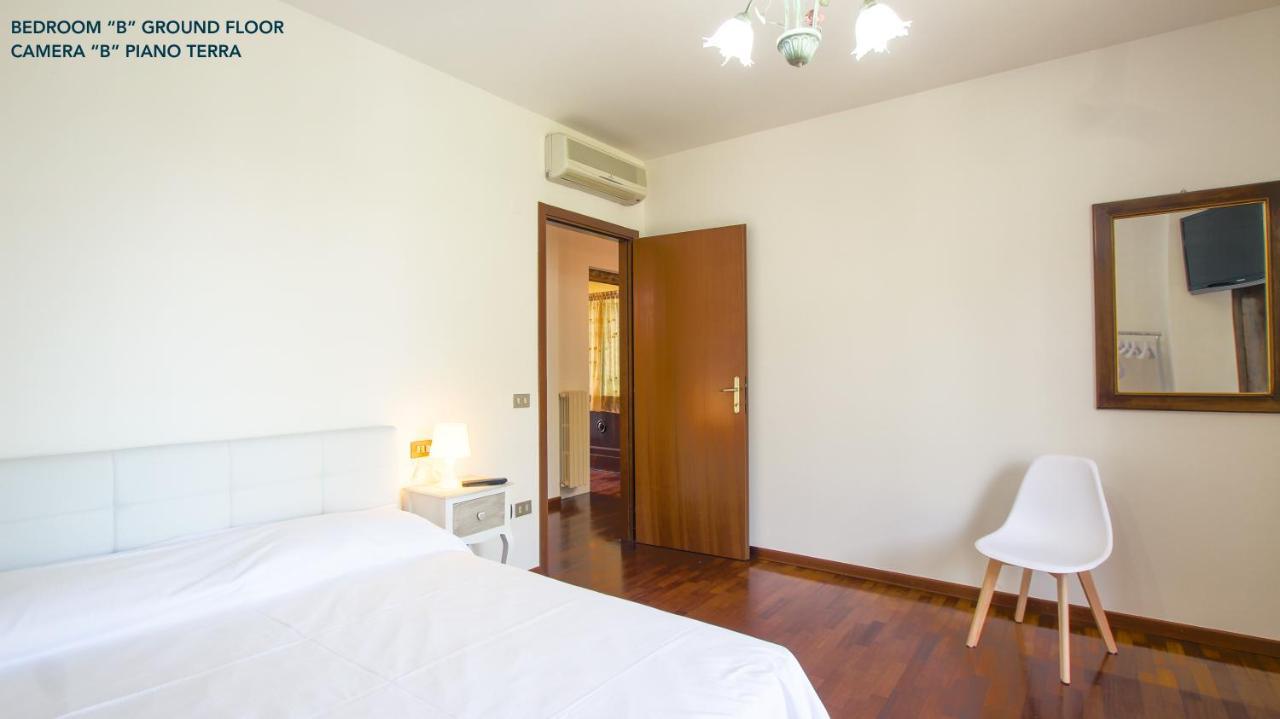 Villa Mio Desenzano del Garda Exteriör bild
