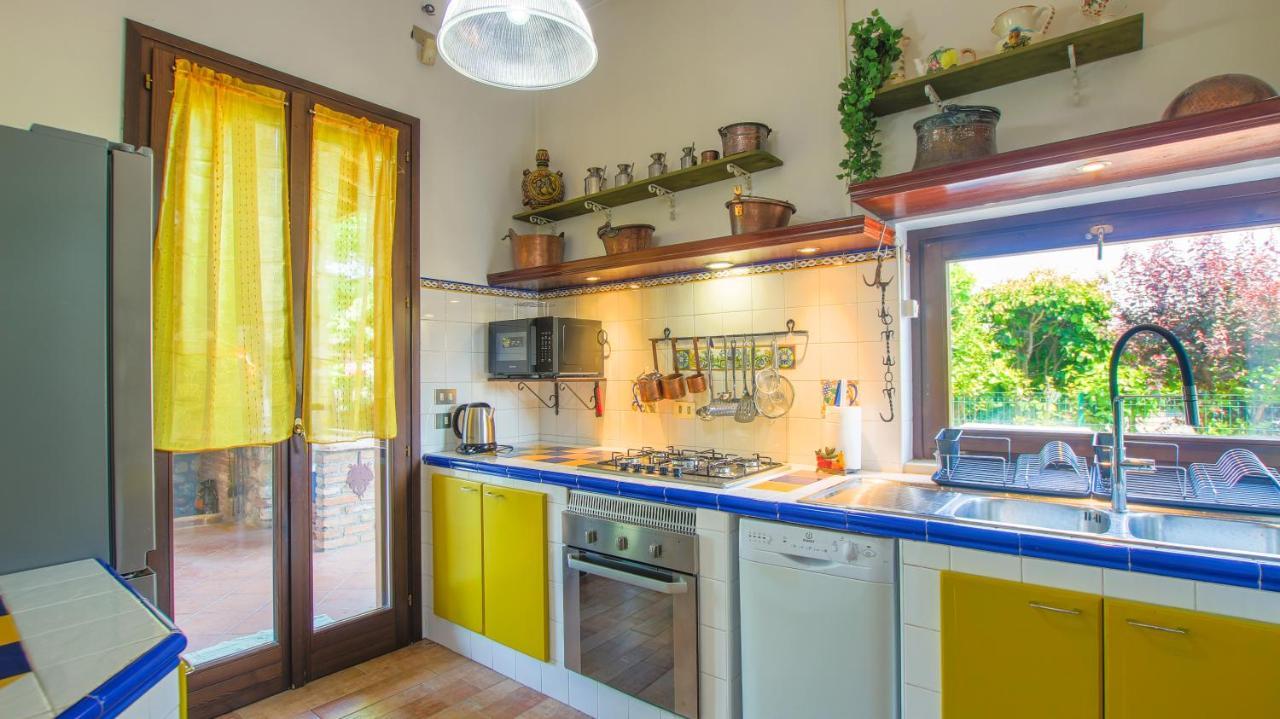 Villa Mio Desenzano del Garda Exteriör bild