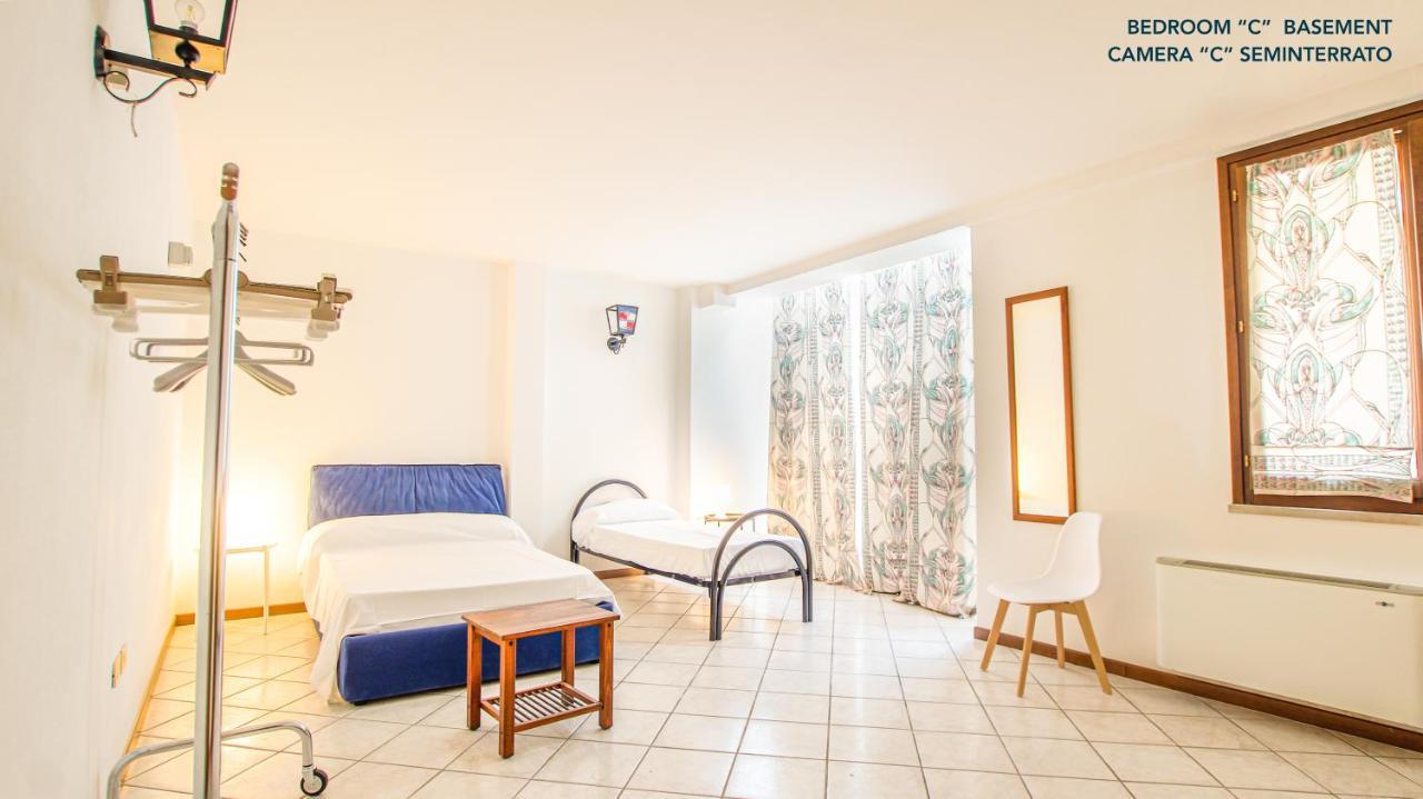 Villa Mio Desenzano del Garda Exteriör bild